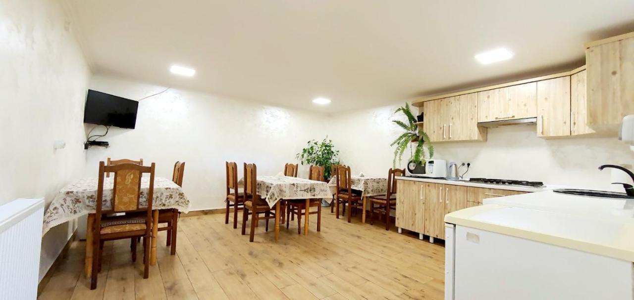 Gutsulska Oselya Villa ยาเรมชา ภายนอก รูปภาพ