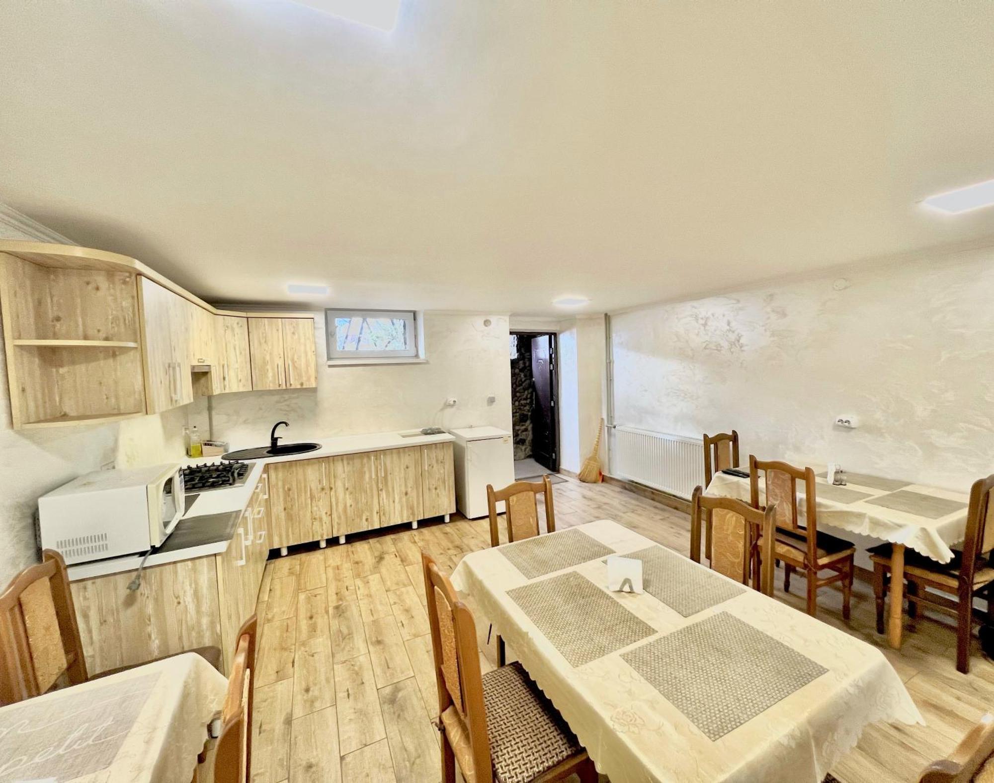 Gutsulska Oselya Villa ยาเรมชา ภายนอก รูปภาพ