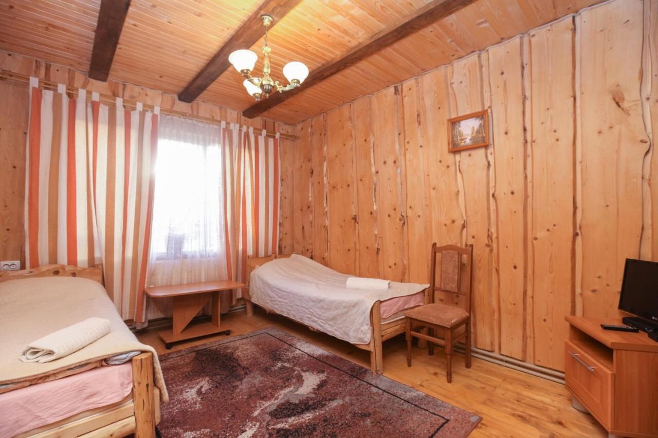 Gutsulska Oselya Villa ยาเรมชา ภายนอก รูปภาพ