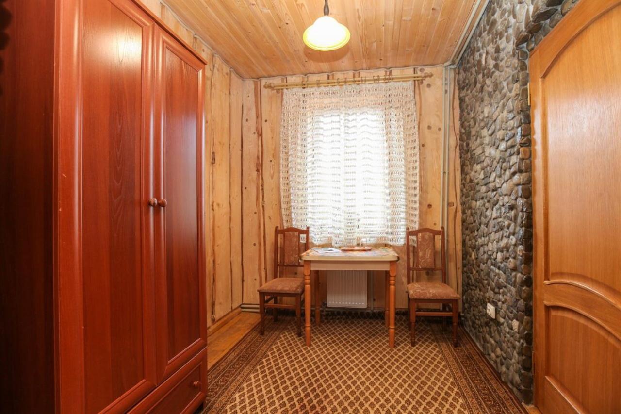 Gutsulska Oselya Villa ยาเรมชา ภายนอก รูปภาพ